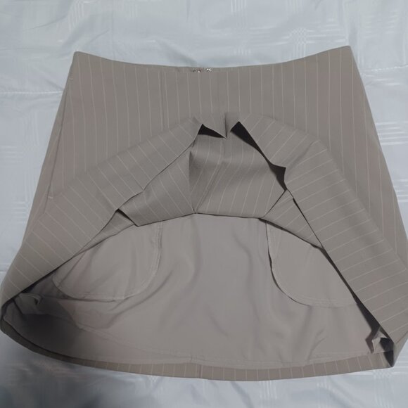 Frank And Oak pleated mini skirt NWT - Picture 9 of 14